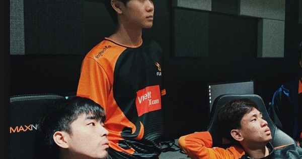 Liên Minh Huyền Thoại