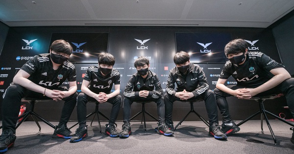 Liên Minh Huyền Thoại