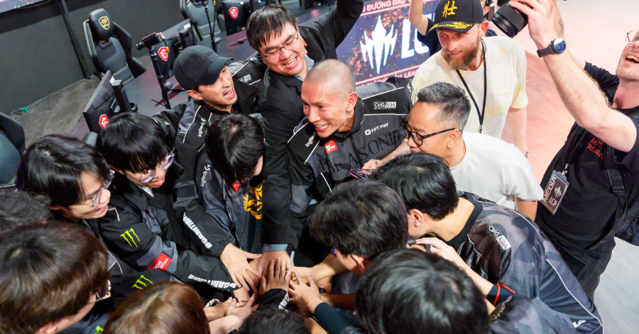 BLV danh tiếng đặt niềm tin vào GAM, fan VCS lại phản ứng trái ngược