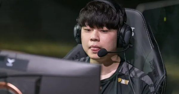 Liên Minh Huyền Thoại