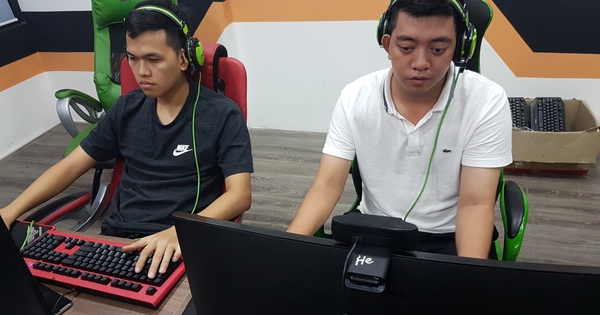 AoE: VaneLove tuyên bố 'Chỉ ngại Chim Sẻ cầm cung tuyển thôi chứ HeHe thì chỉ vào cho đủ đội hình'