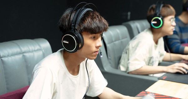 Liên Minh Huyền Thoại