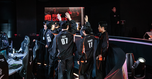 Liên Minh Huyền Thoại