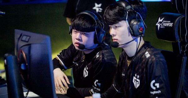 Liên Minh Huyền Thoại