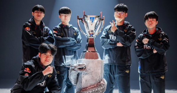 Liên Minh Huyền Thoại