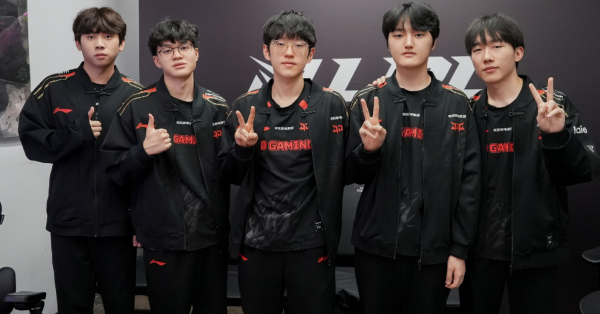 Siêu Xạ Thủ một thời của LCK bị loại bởi dàn Hàn "dạt" khiến fan LPL thêm ngán ngẩm