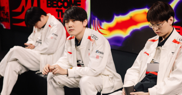 Liên Minh Huyền Thoại