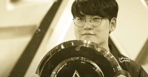 T1 xin lỗi “cho có” sau khi cắt bỏ Gumayusi khỏi clip EWC 2024