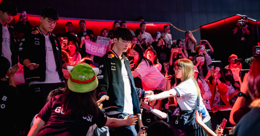 Faker bất ngờ có chia sẻ đầy tự tin hướng về Gen.G