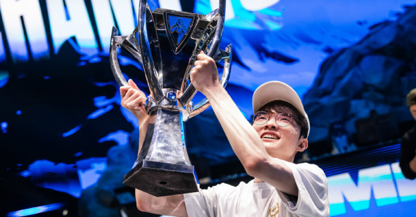 Liên Minh Huyền Thoại