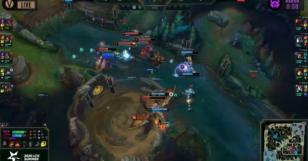 Liên Minh Huyền Thoại