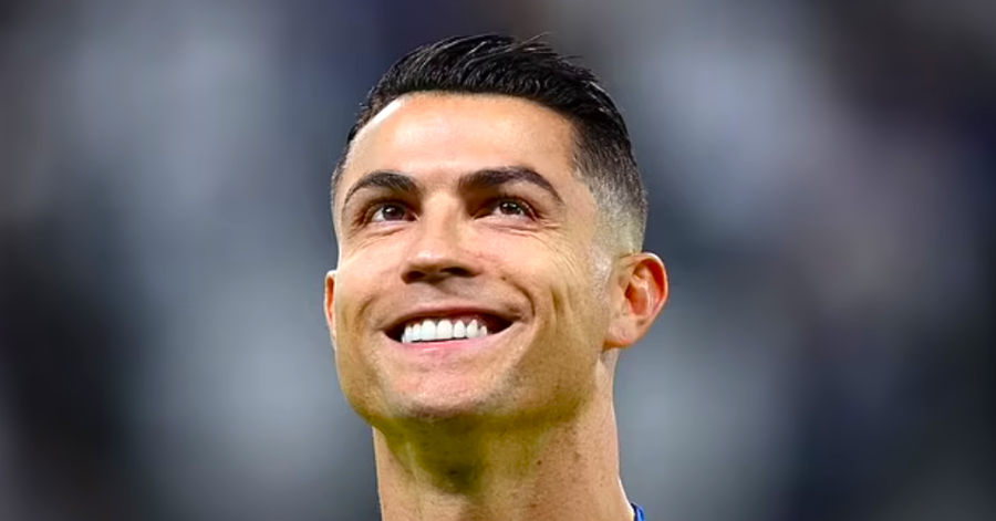 Ronaldo tiếp tục góp mặt trong đội hình Team Of The Year 2026