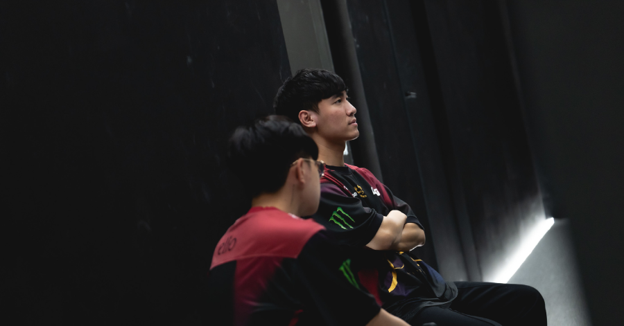 Levi chính thức thông báo giải nghệ